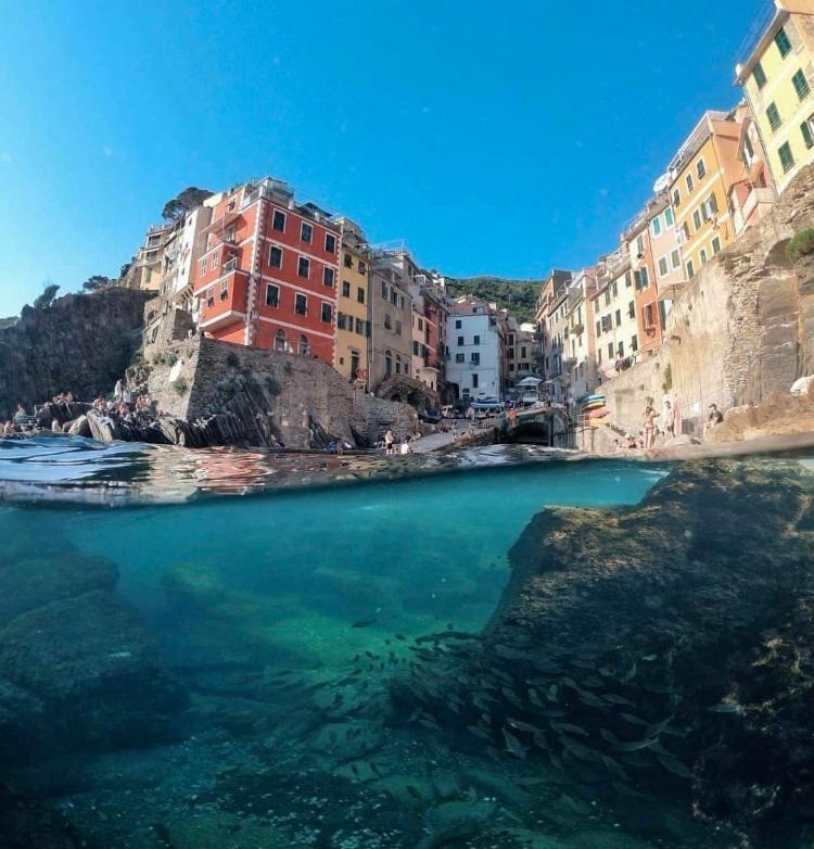 Cast Away Hotel Riomaggiore Ngoại thất bức ảnh